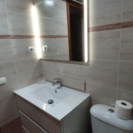 Golden Pineda Family Complex With Parking Appartement